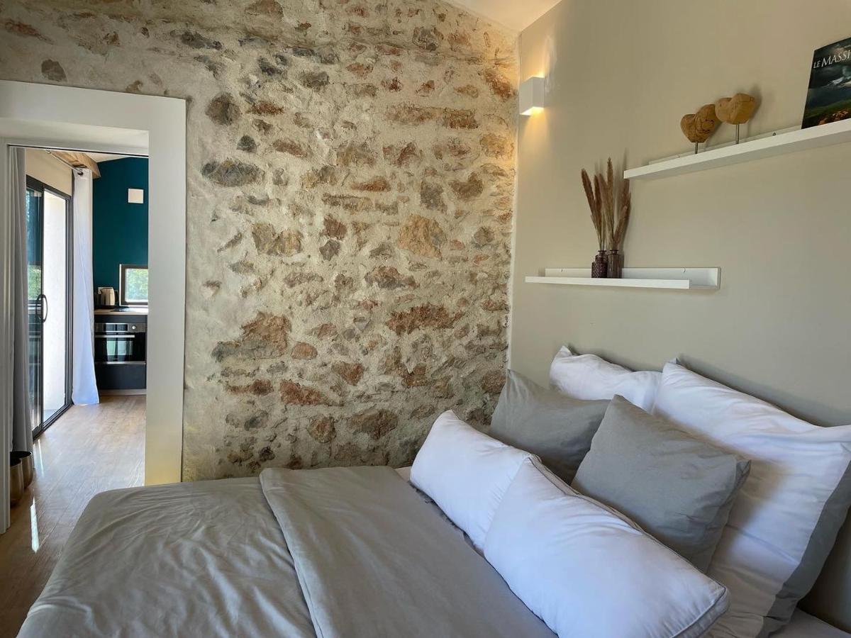 Eva'S Cabanon Apartment Cabasse Luaran gambar